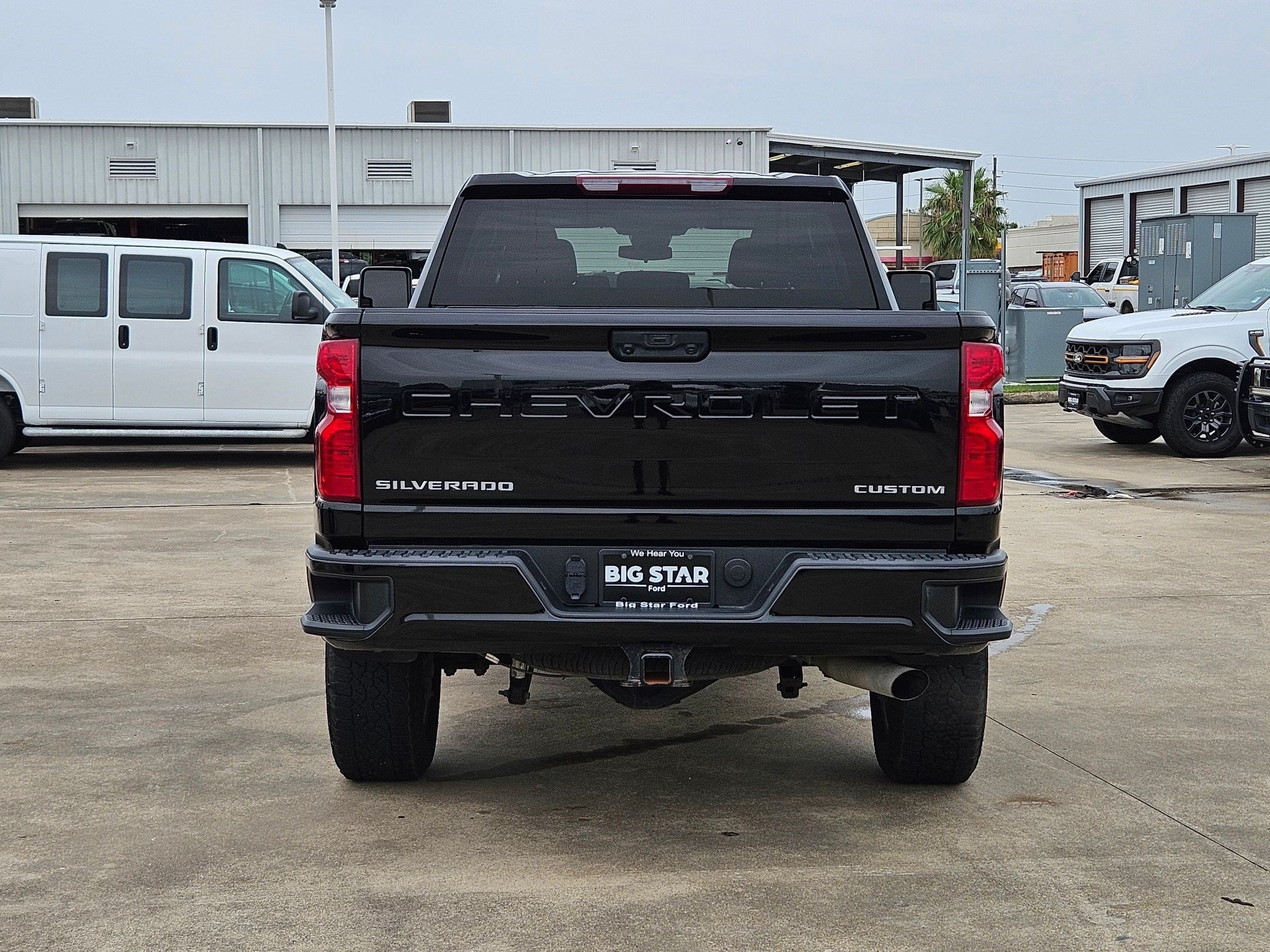 Used 2025 Chevrolet Silverado 2500 Custom w/ Custom Convenience Package AWD/4WD image 6