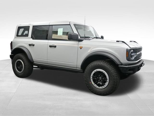 New 2026 Ford Bronco Badlands image 2