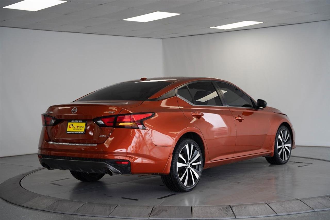 Used 2022 Nissan Altima 2.5 SR AWD/4WD image 7