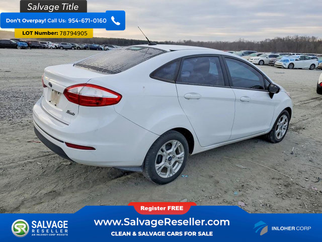 Used 2016 Ford Fiesta SE image 4