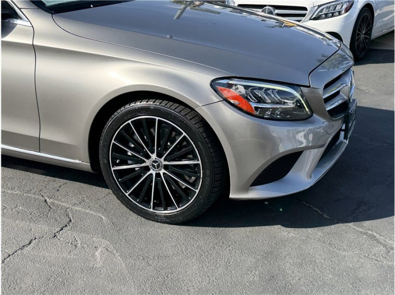 Used 2020 Mercedes-Benz C 300 Sedan w/ Premium Package image 7