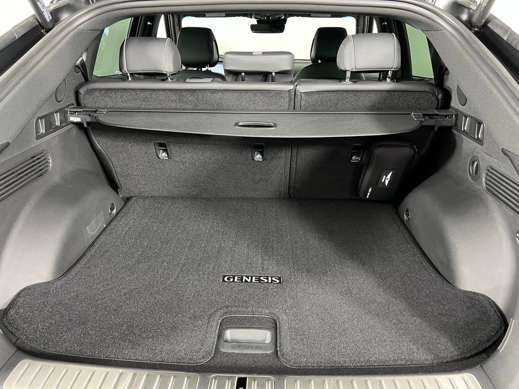 Used 2025 Genesis GV60 Advanced image 30