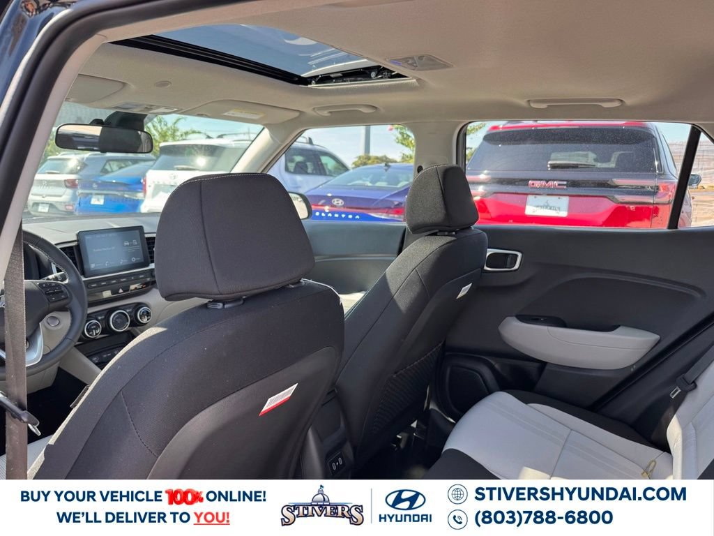New 2026 Hyundai Venue SEL FWD image 21