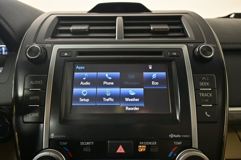 Used 2014 Toyota Camry LE image 26