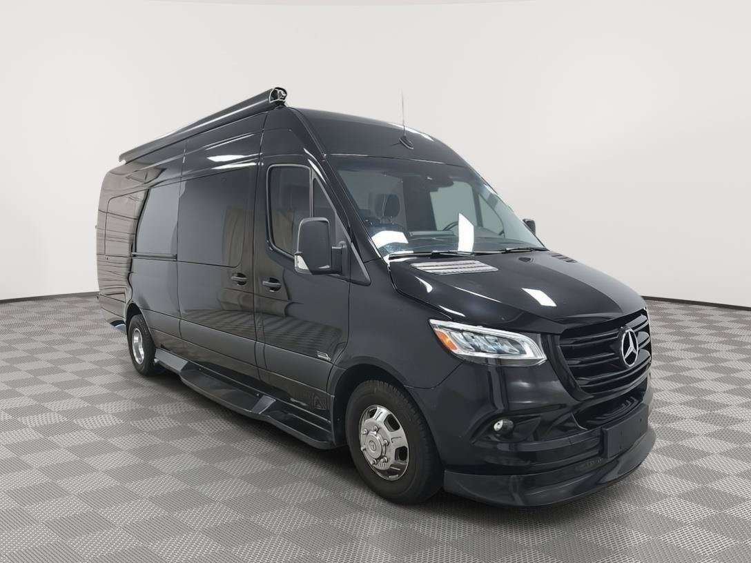 Used 2023 Mercedes-Benz Sprinter 3500 image 25