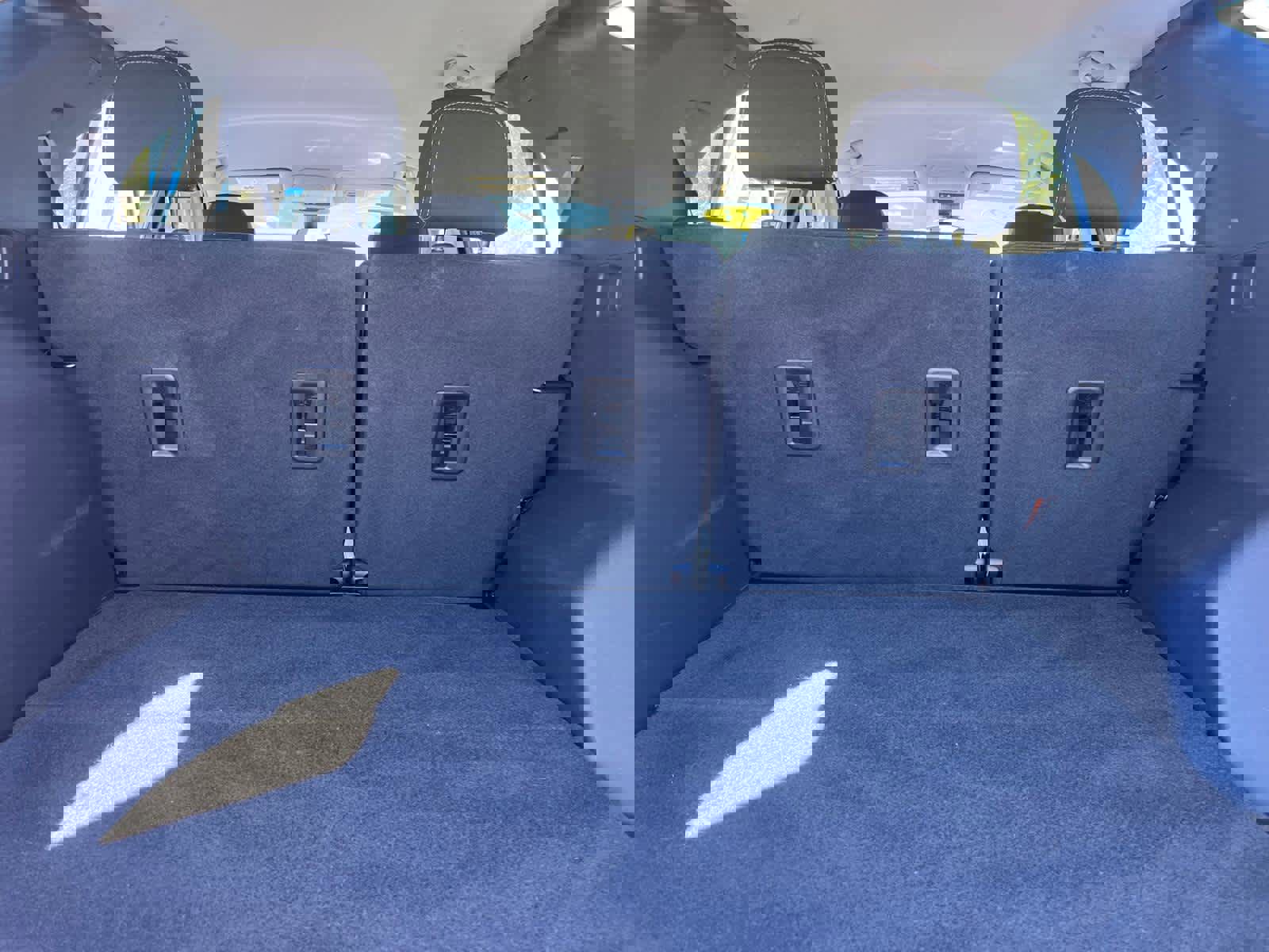 Certified 2023 Chevrolet Equinox LS w/ Driver Confidence II Package image 39