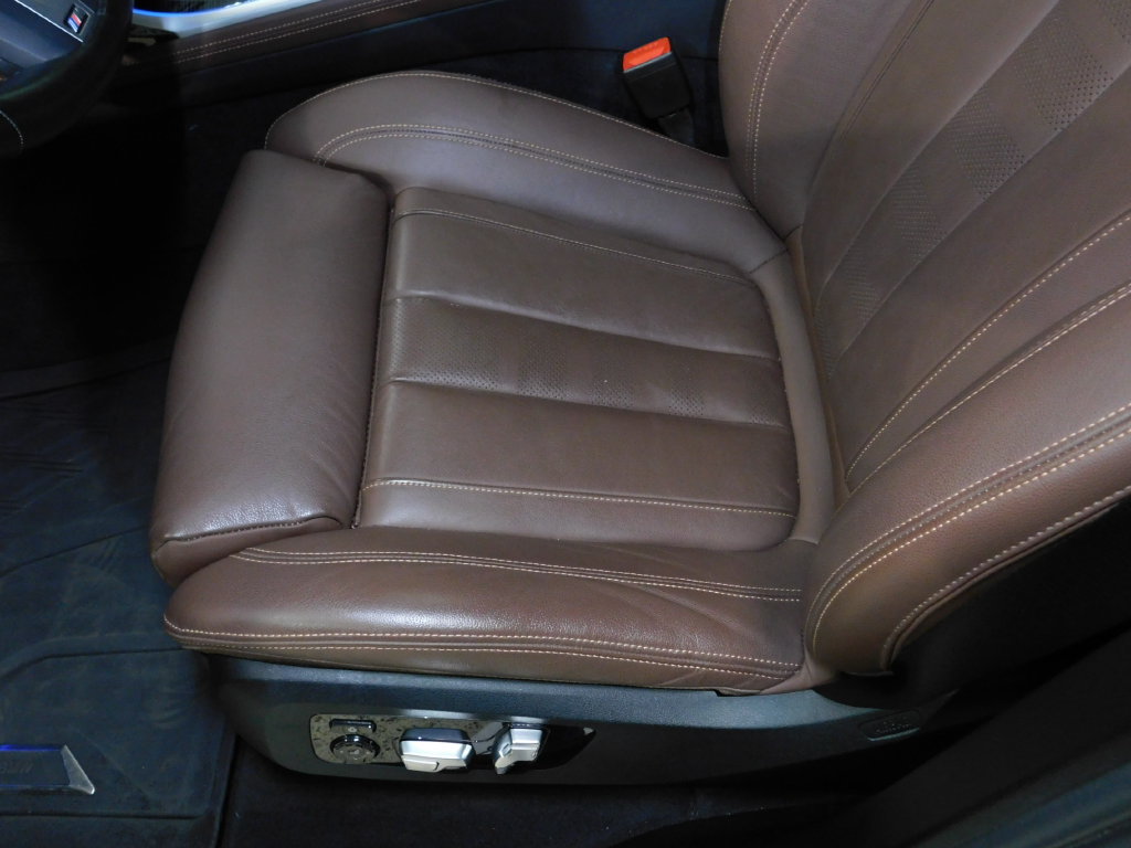 Used 2022 BMW X7 xDrive40i AWD/4WD image 36