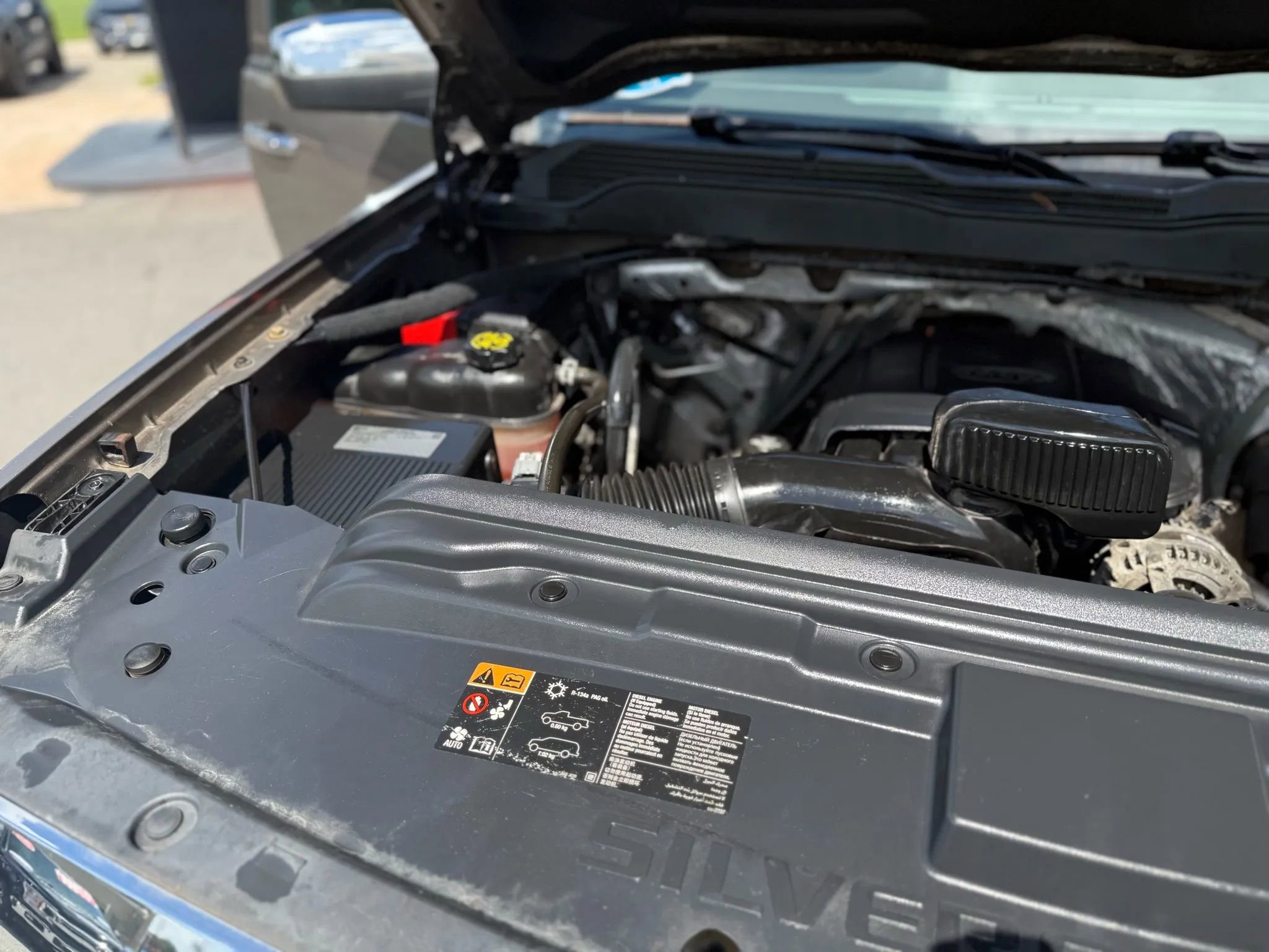 Used 2015 Chevrolet Silverado 2500 LTZ w/ LTZ Plus Package image 38