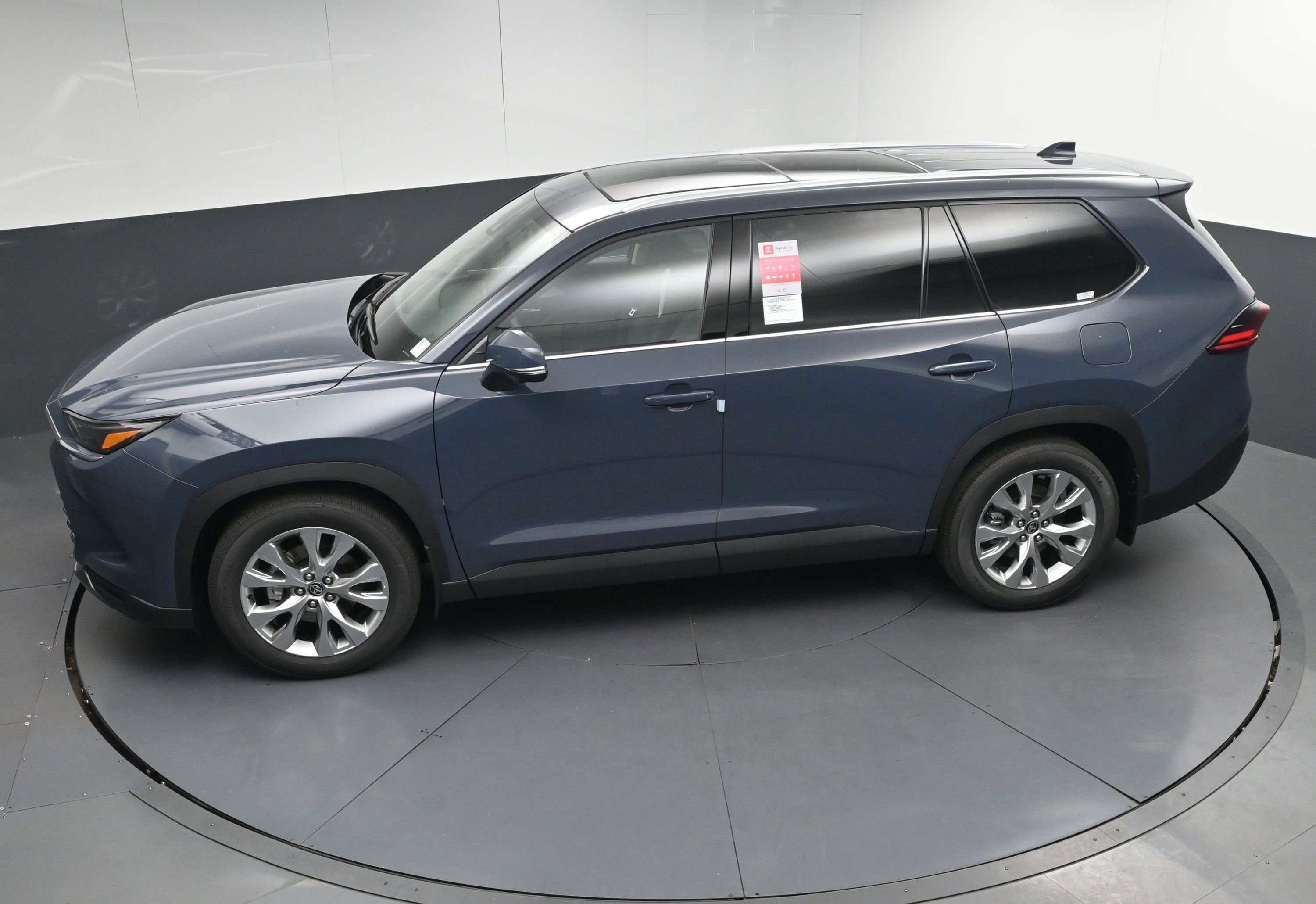 New 2026 Toyota Grand Highlander Limited image 34