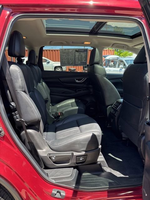 Used 2024 Subaru Ascent Limited w/ Technology Package AWD/4WD image 13