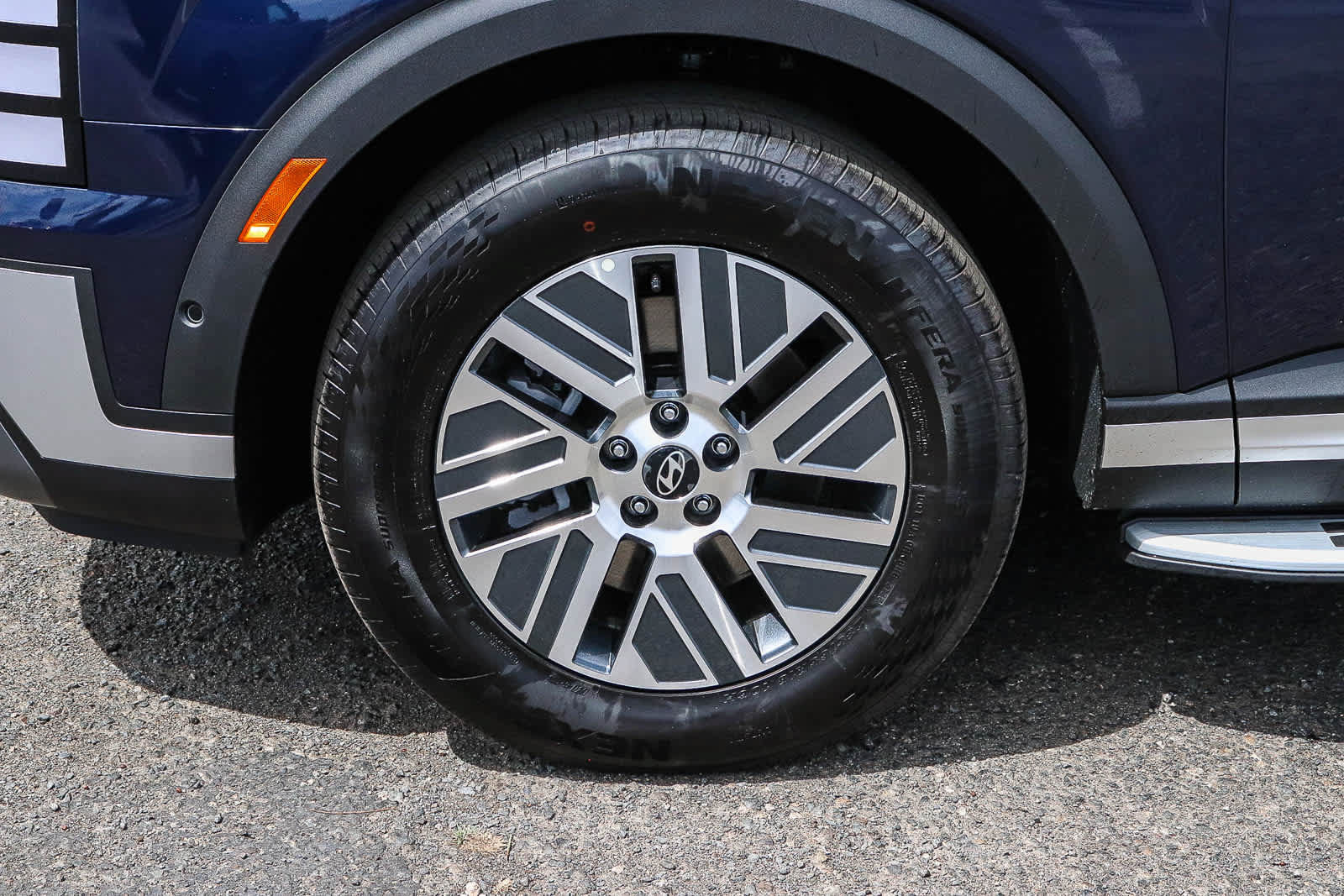 New 2027 Hyundai Palisade SEL Premium FWD image 14