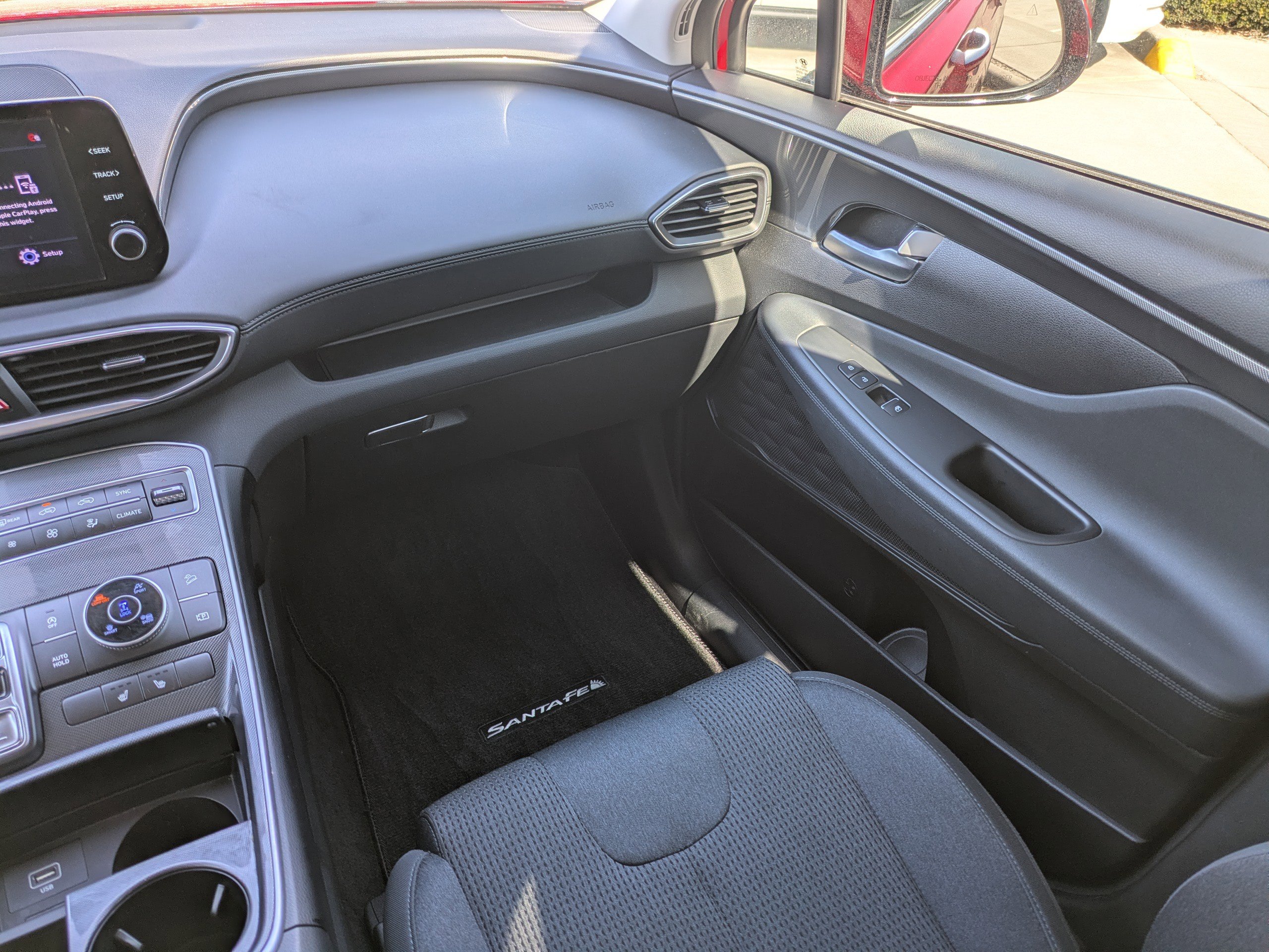 Used 2021 Hyundai Santa Fe SEL w/ Convenience Package image 18