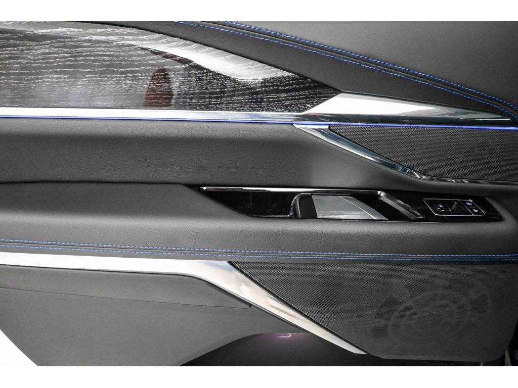 New 2026 Cadillac Escalade IQL Luxury AWD/4WD image 12