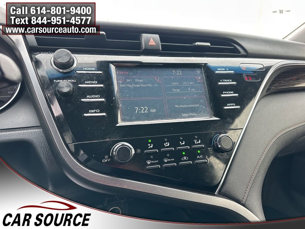 Used 2018 Toyota Camry LE FWD image 18