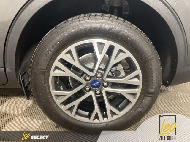 Used 2020 Ford Escape SEL image 25