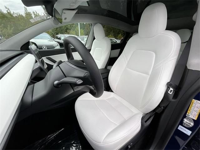 Used 2021 Tesla Model Y Performance image 3