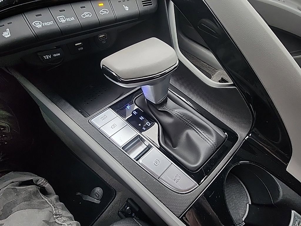 Certified 2023 Hyundai Elantra SEL w/ Convenience Package image 20