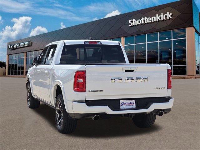 Used 2025 RAM 1500 Laramie w/ Laramie Southwest Edition image 8