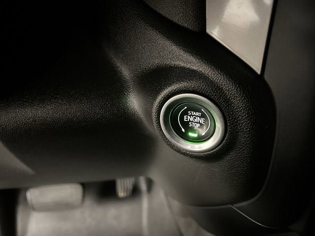 Certified 2022 Chevrolet Silverado 1500 Custom image 16