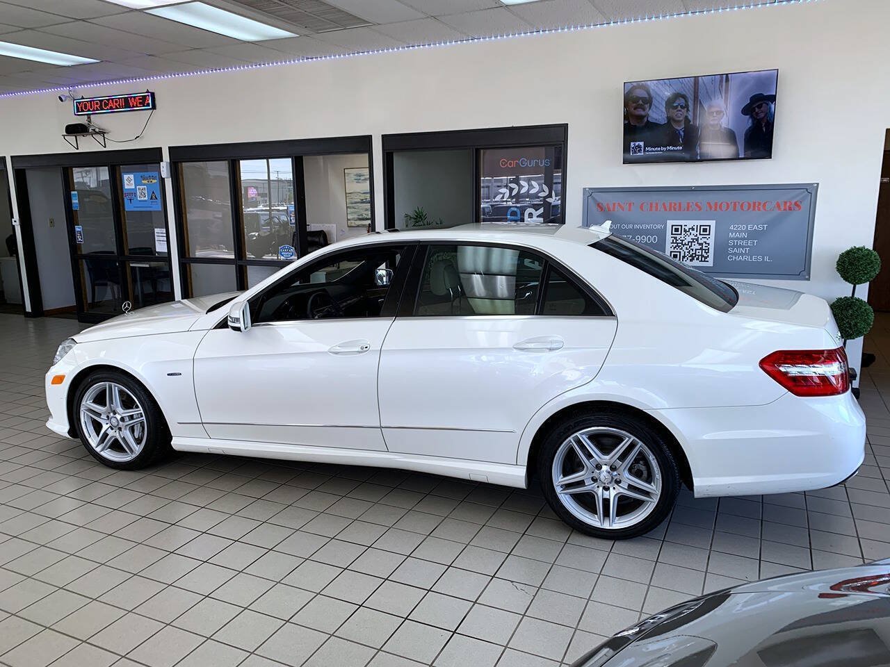 Used 2012 Mercedes-Benz E 550 4MATIC Sedan image 6