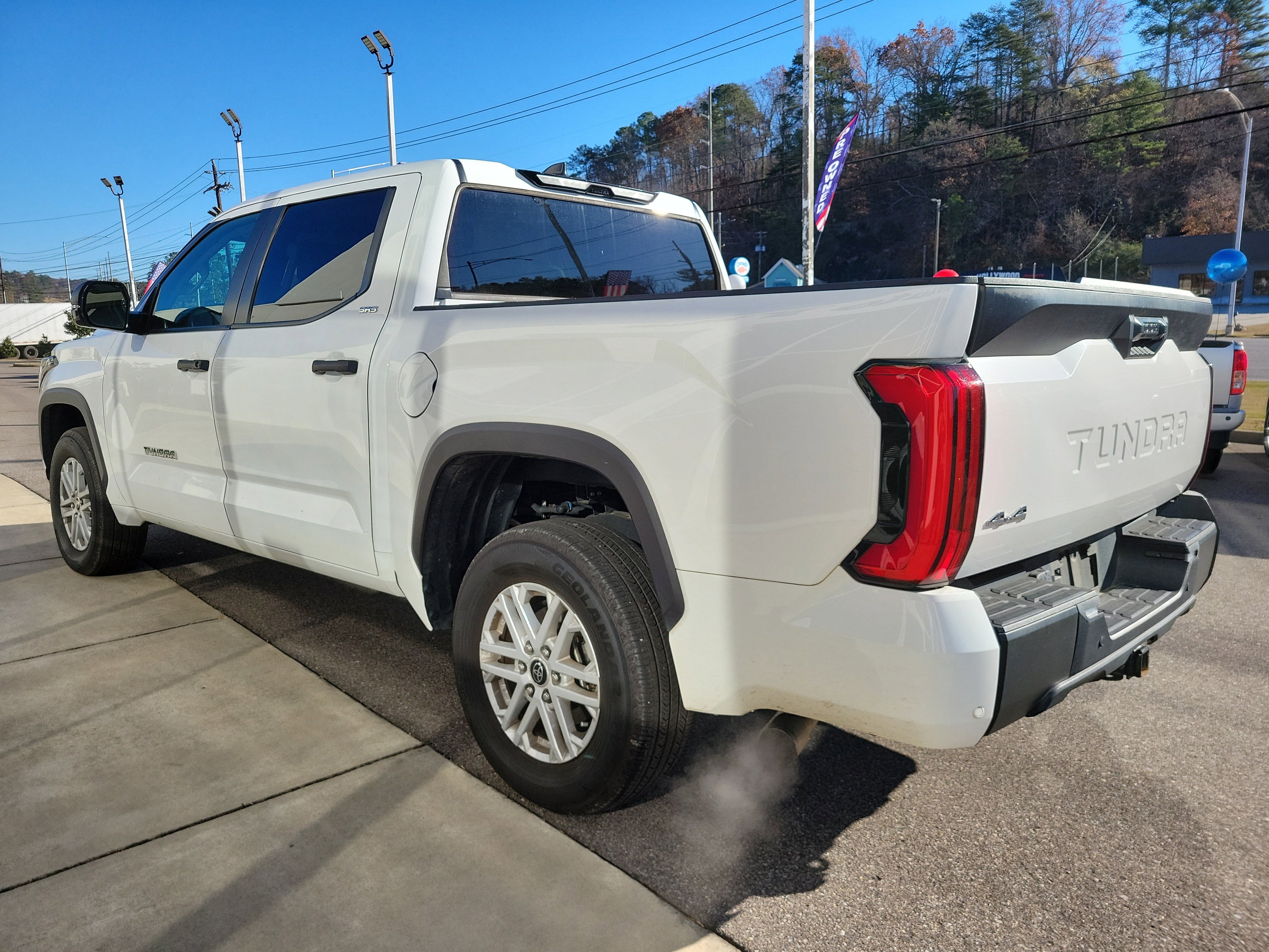 Used 2024 Toyota Tundra SR5 image 7