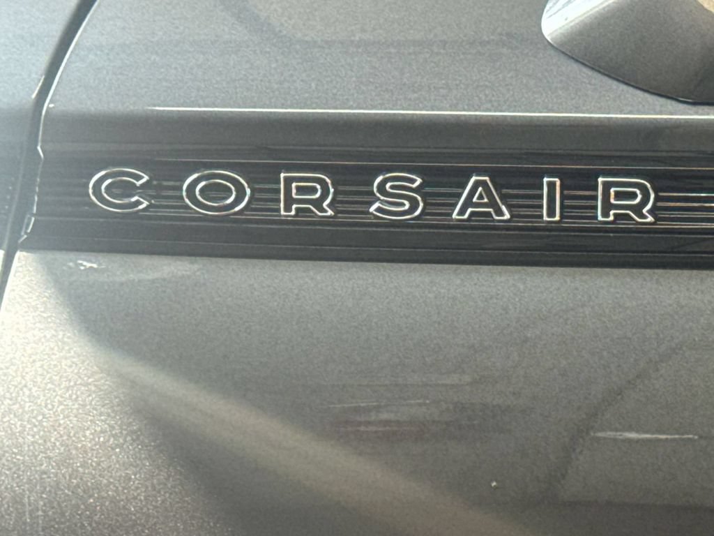 Certified 2023 Lincoln Corsair Reserve w/ Equipment Group 202A AWD/4WD image 10