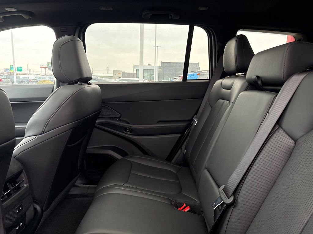 New 2026 Jeep Cherokee Overland w/ Advanced Pro Tech Group image 28