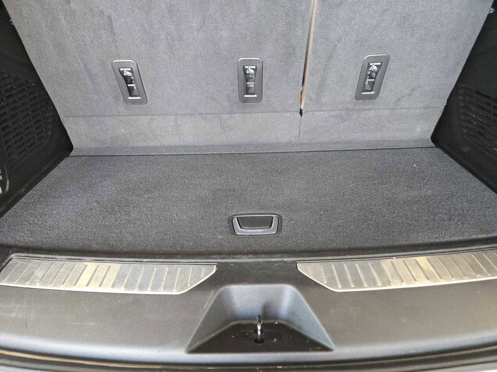 Certified 2023 Chevrolet Tahoe High Country image 32