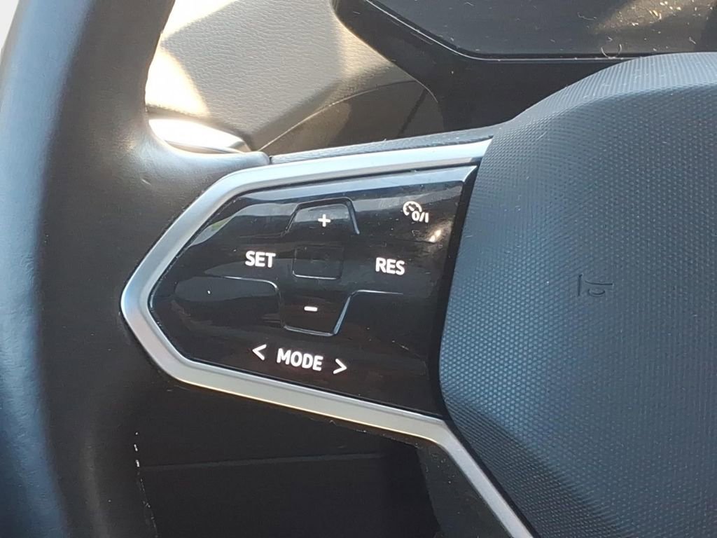 Used 2021 Volkswagen ID.4 Pro S image 11