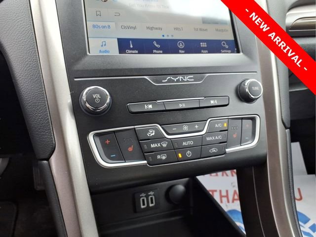 Used 2019 Ford Fusion SEL FWD image 20