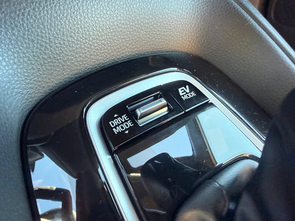 New 2026 Toyota Corolla SE AWD/4WD image 19