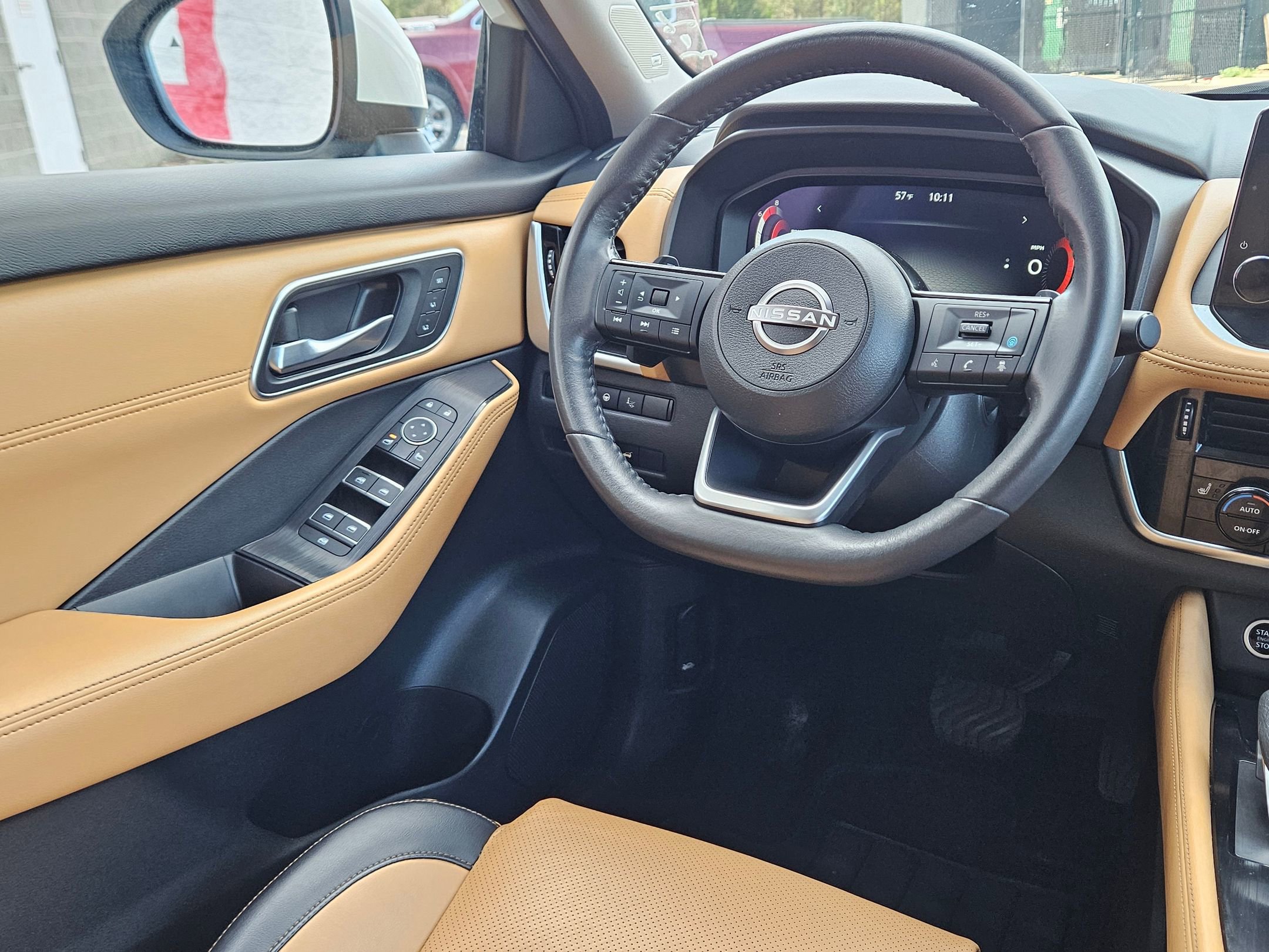 Used 2023 Nissan Rogue Platinum w/ Platinum Premium Package AWD/4WD image 9