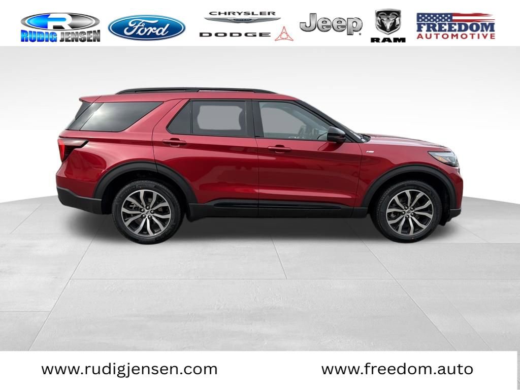 New 2026 Ford Explorer ST-Line video 2