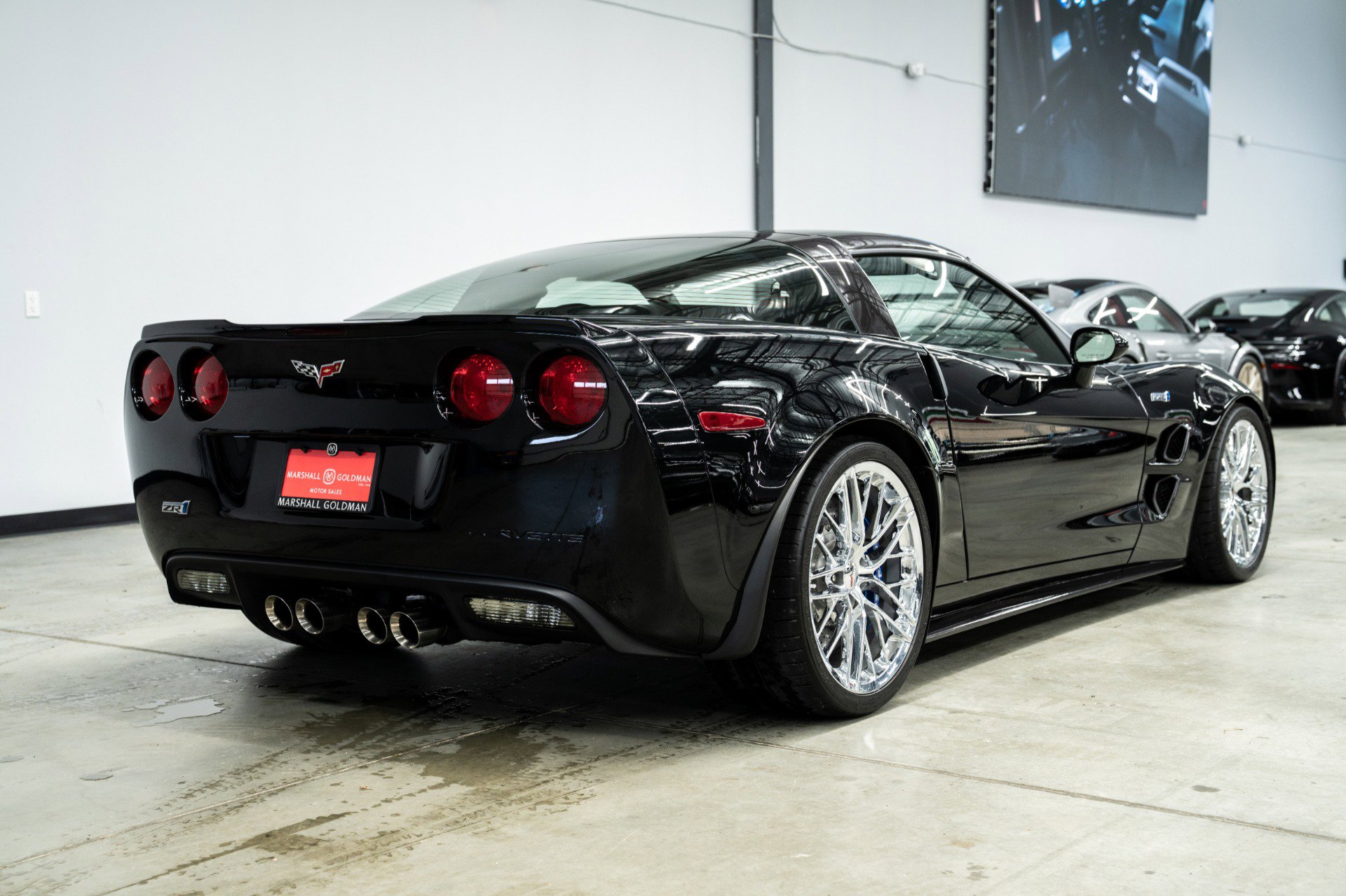 Used 2010 Chevrolet Corvette ZR1 w/ Preferred Equipment Group image 8