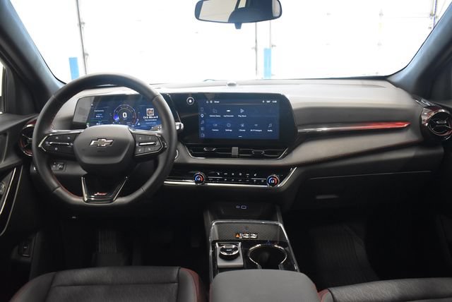 Used 2026 Chevrolet Equinox RS w/ LPO, Floor Liner Package AWD/4WD image 5