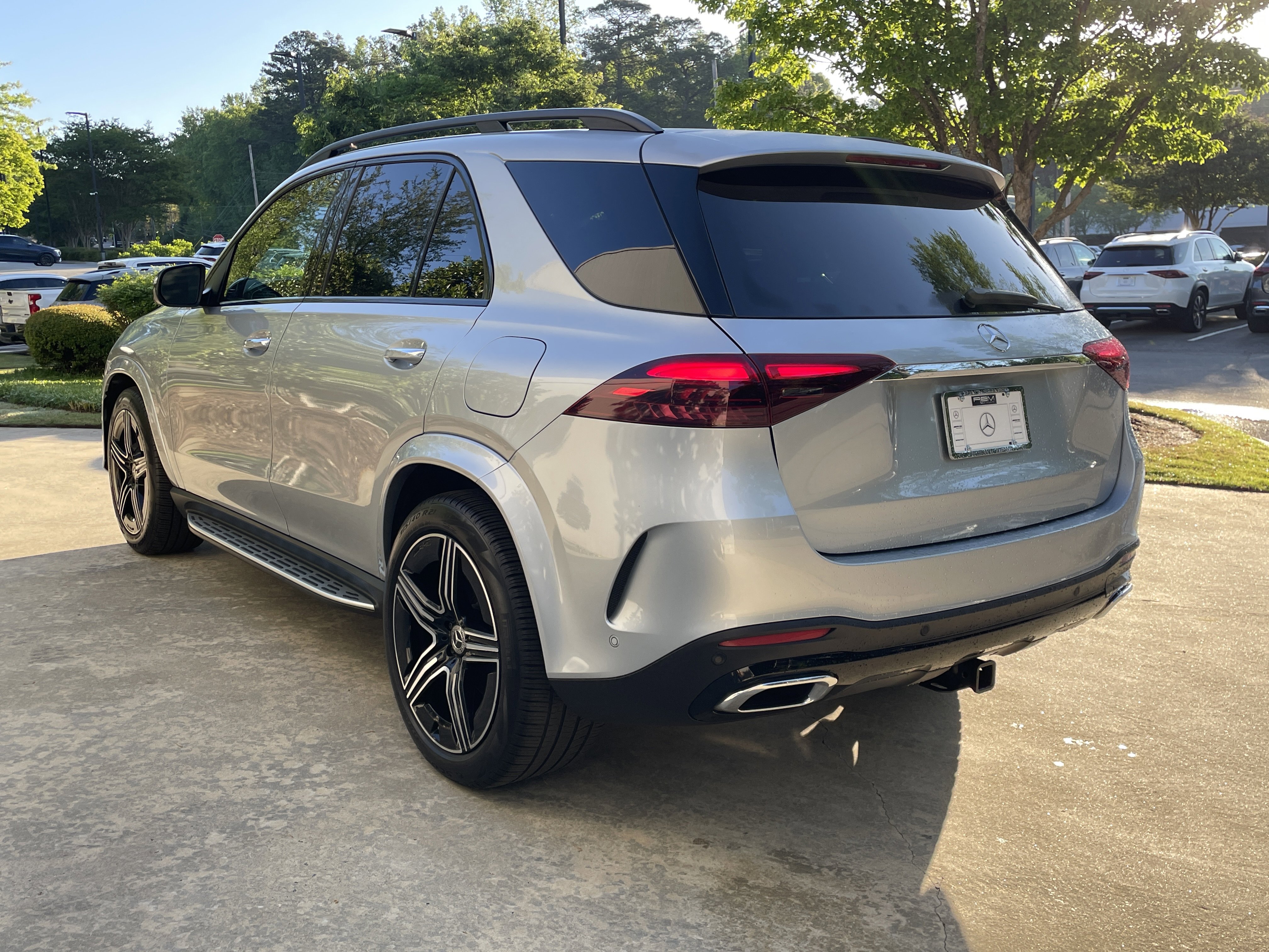 Certified 2025 Mercedes-Benz GLE 450e 4MATIC image 12