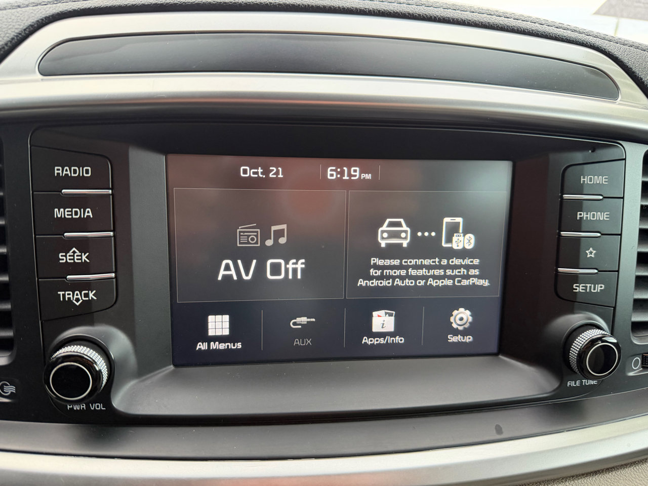 Used 2019 Kia Sorento LX image 24