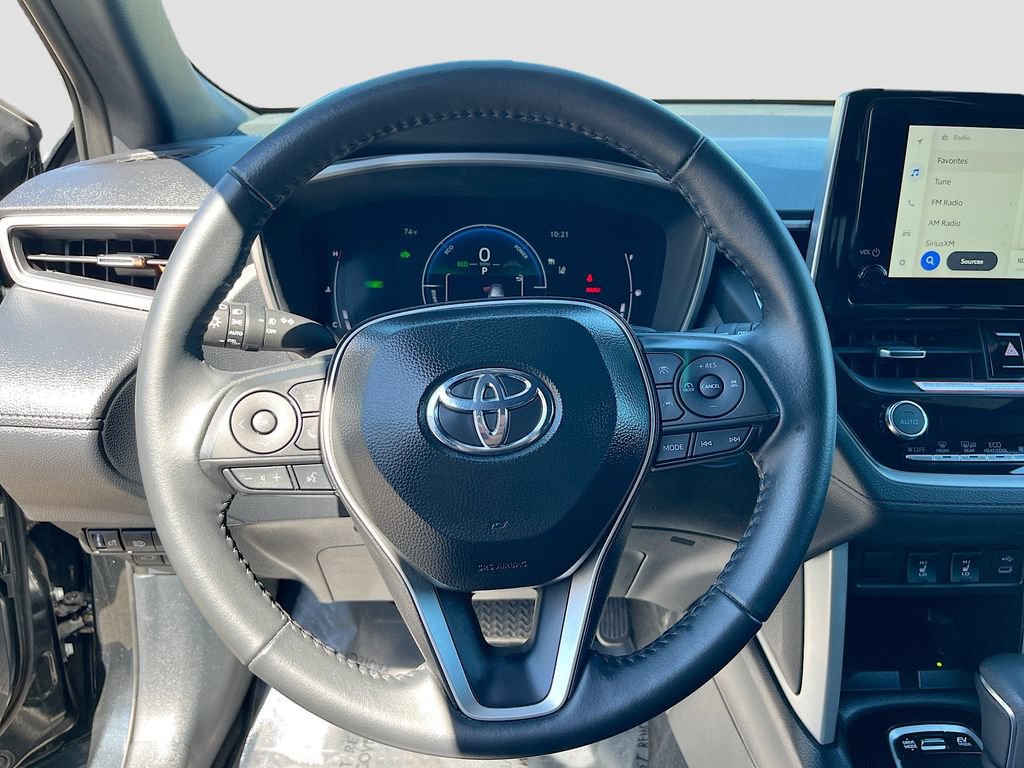 Used 2024 Toyota Corolla Cross AWD Hybrid w/ Convenience Package image 11