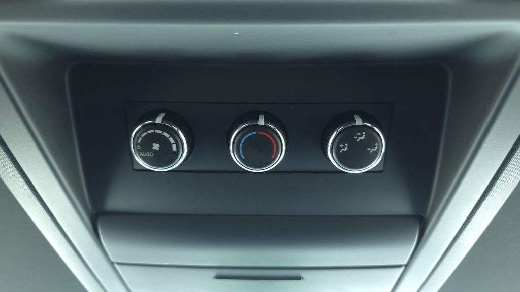 Used 2017 Dodge Grand Caravan GT FWD image 27