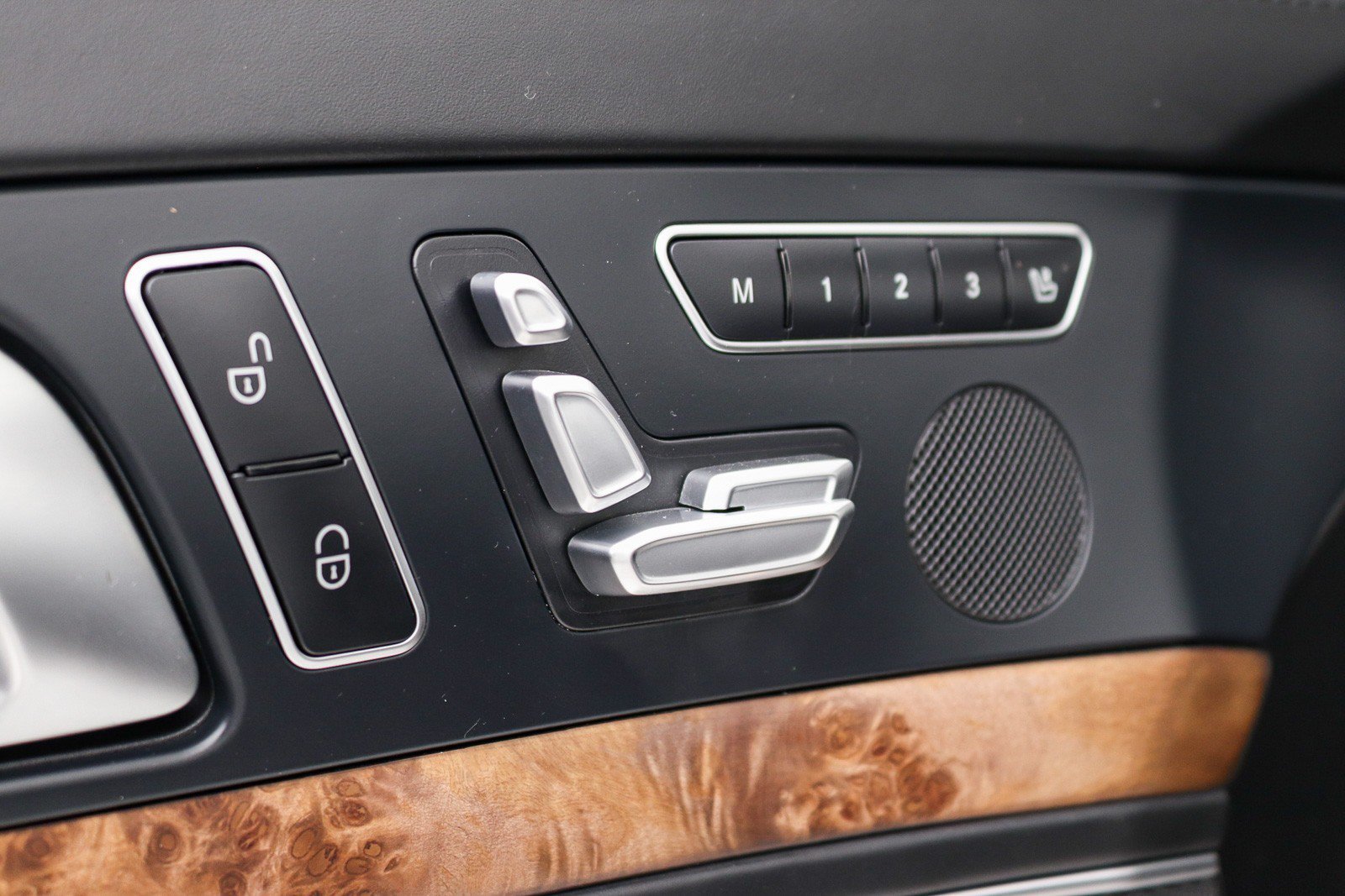 Used 2020 Mercedes-Benz SL 450 image 34