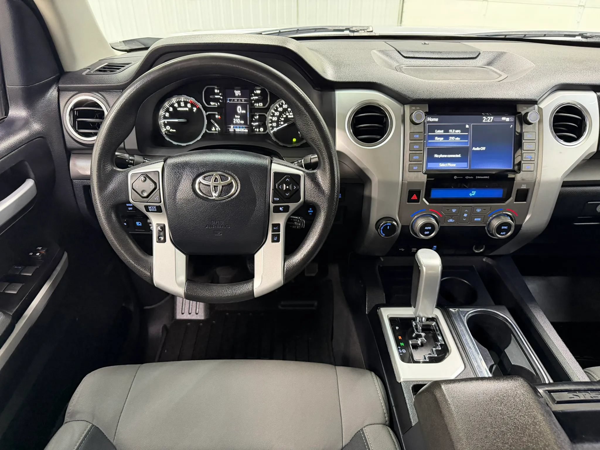 Used 2020 Toyota Tundra SR5 w/ TRD Off-Road Package AWD/4WD image 19