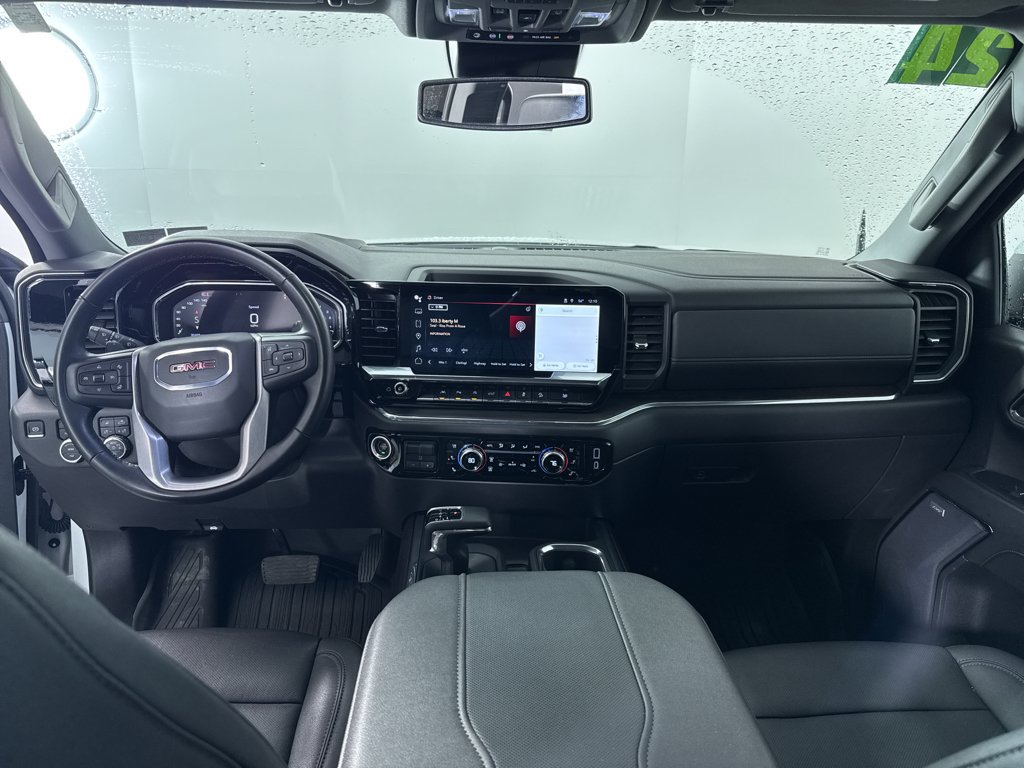 Used 2024 GMC Sierra 1500 SLT w/ SLT Premium Plus Package AWD/4WD image 3