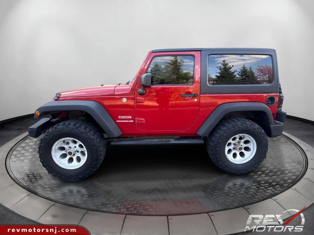Used 2011 Jeep Wrangler Sport AWD/4WD image 2