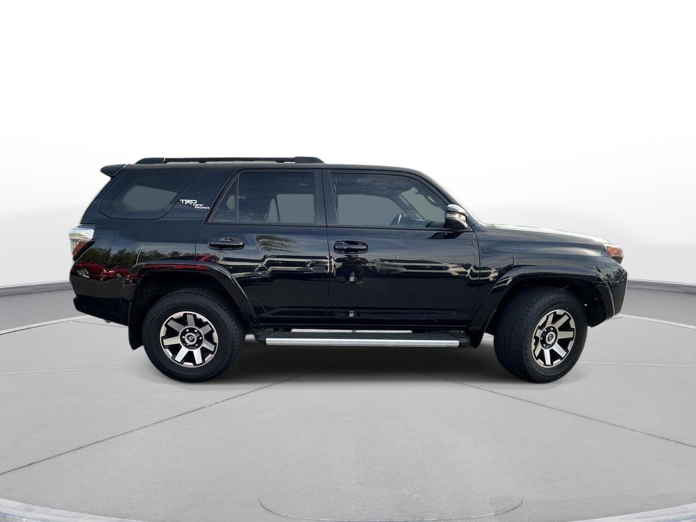Used 2022 Toyota 4Runner TRD Off-Road Premium w/ Moonroof Package AWD/4WD image 5