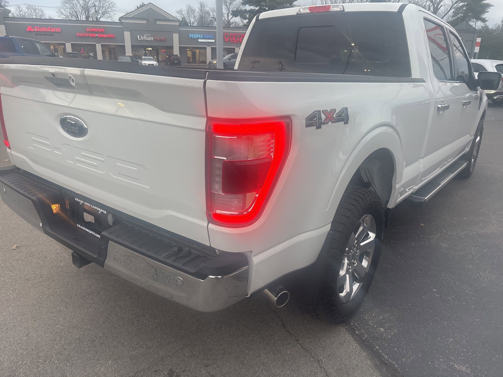 Used 2023 Ford F150 Lariat w/ Equipment Group 502A High image 7