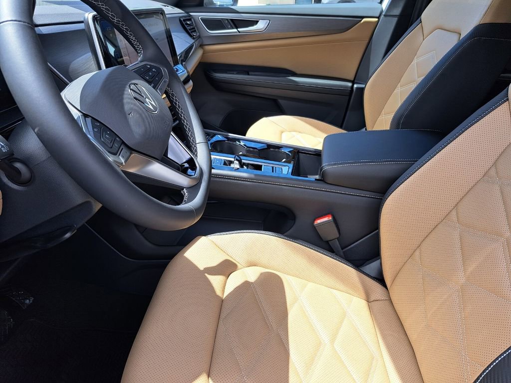 New 2026 Volkswagen Atlas Cross Sport SE FWD image 17