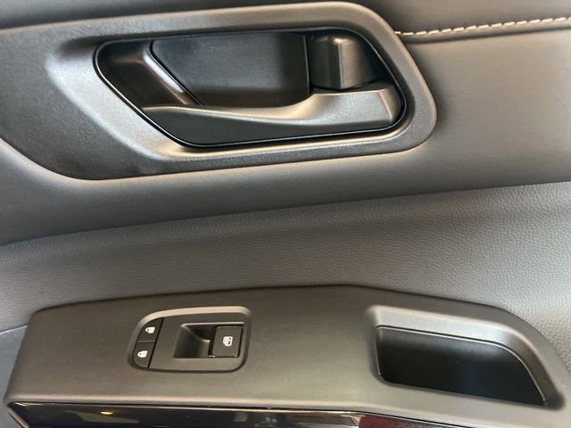 New 2026 Nissan Pathfinder S AWD/4WD image 41