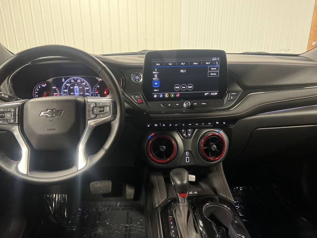 Certified 2023 Chevrolet Blazer RS w/ Driver Confidence II Package AWD/4WD image 17