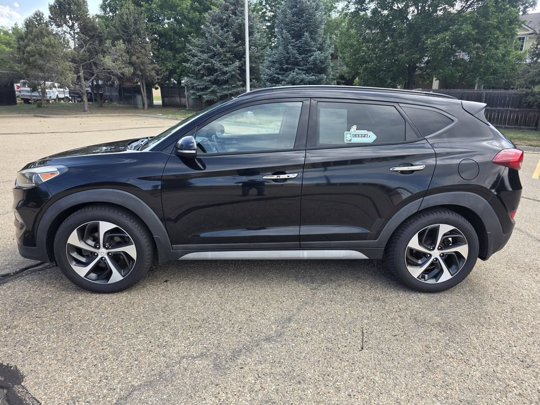 Used 2017 Hyundai Tucson Limited w/ Limited Ultimate Package 03 FWD image 2