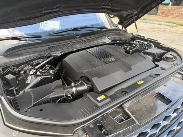 Used 2017 Land Rover Range Rover Sport HSE Dynamic AWD/4WD image 9